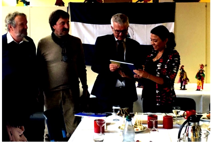 Colegio Heinrich-Böll entrelazado en amor y solidaridad con el Instituto Nacional Diriangén de Diriamba