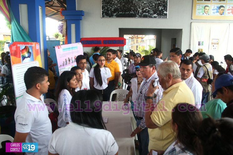 Vicepresidente Halleslevens inaugura Expociencia Territorial en Masaya