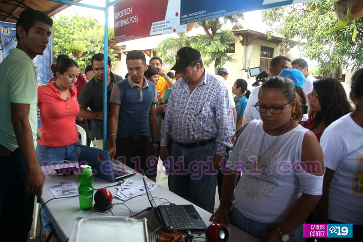 Vicepresidente Halleslevens inaugura Expociencia Territorial en Masaya