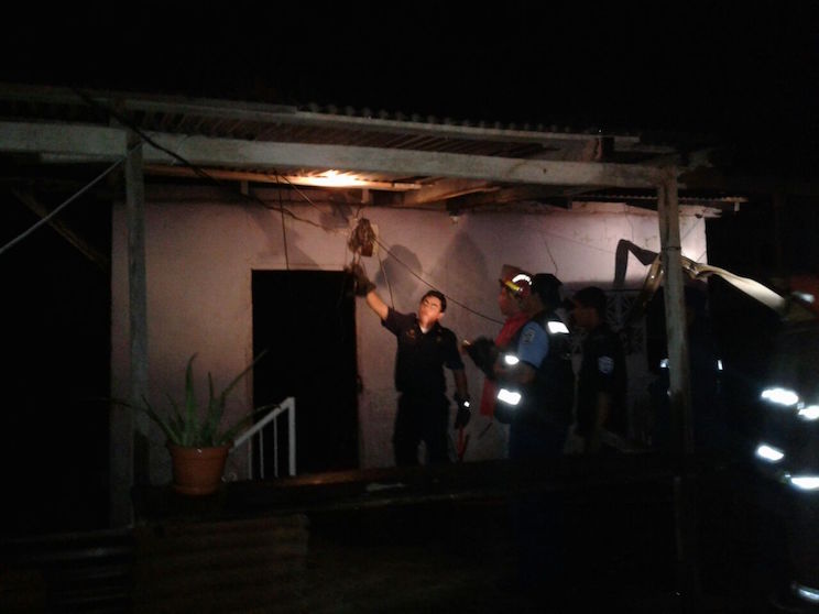 Modelo de Atención Solidaria se activa durante incendio en casa de habitación en Boaco