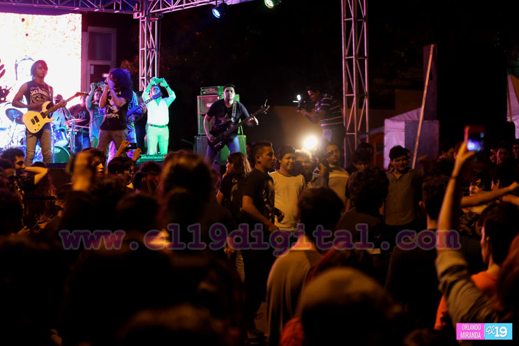 Bandas vibran en noche de rock para rendir tributo a Ernesto Che Guevara