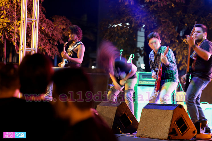 Bandas vibran en noche de rock para rendir tributo a Ernesto Che Guevara