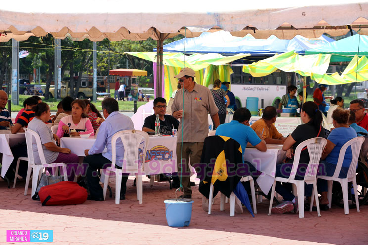 Disfrutando de los productos y gastronomía marina
