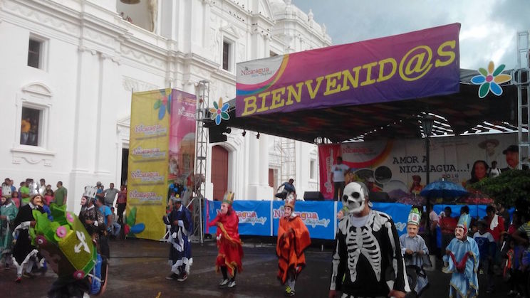 Carazo visita a León en Encuentros Orgullo de Mi Municipio