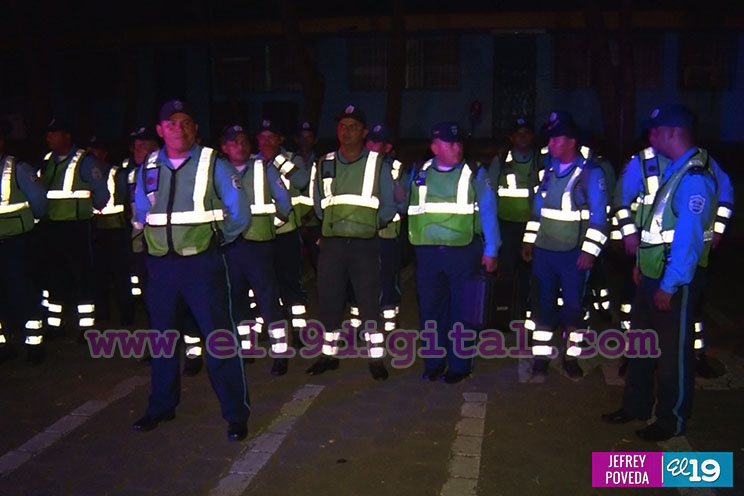 Policía de tránsito desplegada en Managua toda la noche y madrugada