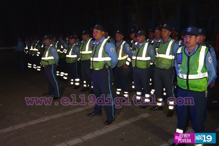 Policía de tránsito desplegada en Managua toda la noche y madrugada