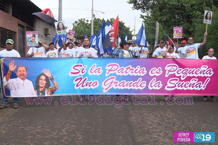Por la continuidad de más proyectos en el país, familias caminan en respaldo al FSLN