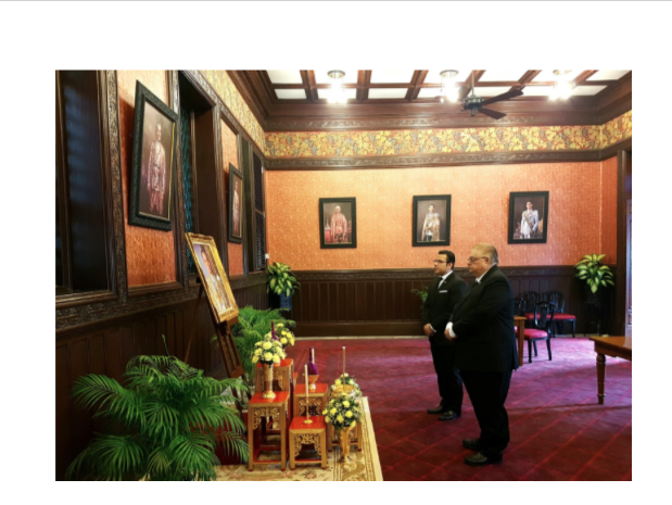 Representación del Gobierno de Nicaragua expresa condolencias en el Gran Palacio de Bangkok