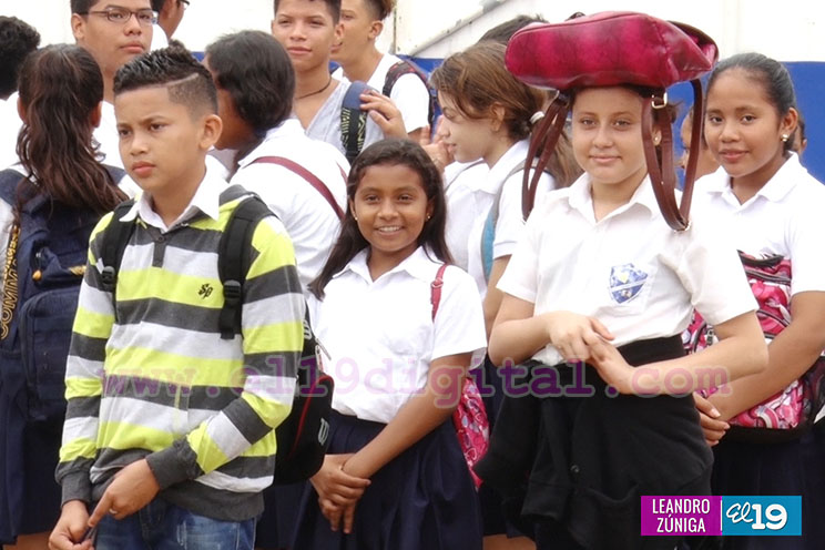 Desarrollan exitoso ejercicio de protección en centros educativos del país