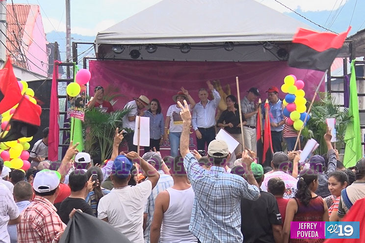 Ciudad Darío celebra multitudinaria y colorida caminata para ratificar apoyo al modelo Cristiano, Socialista y Solidario