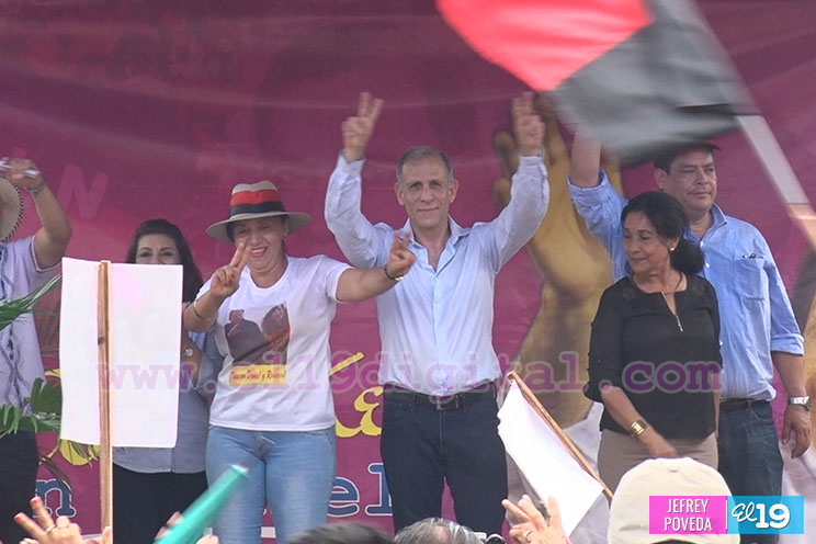 Ciudad Darío celebra multitudinaria y colorida caminata para ratificar apoyo al modelo Cristiano, Socialista y Solidario