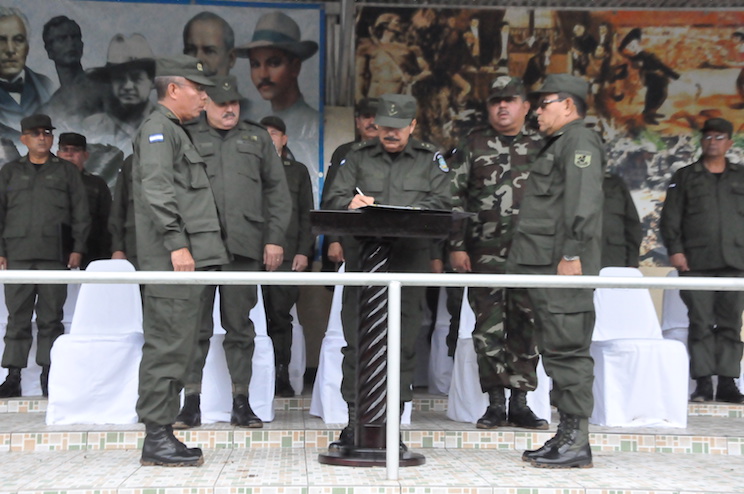 Ejército realiza traspaso de mando en Escuela Nacional de Adiestramiento Básico “Soldado Ramón Montoya”