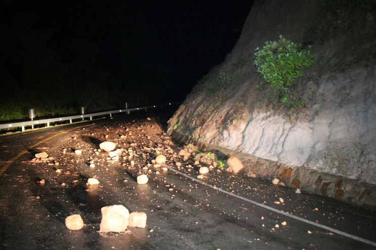 Fuertes lluvias provocan deslaves y deja casas anegadas en Yalí, Jinotega