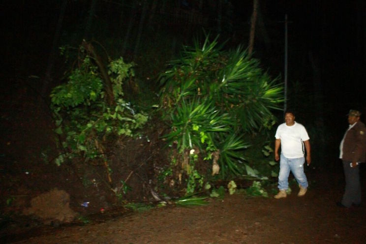 Fuertes lluvias provocan deslaves y deja casas anegadas en Yalí, Jinotega
