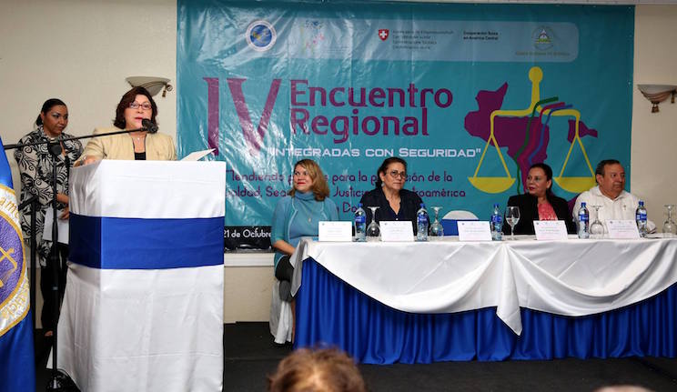ALMA entrega reconocimiento de Huésped Distinguido a delegación internacional que participa en el IV Encuentro Regional Integradas con Seguridad