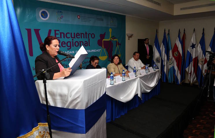 ALMA entrega reconocimiento de Huésped Distinguido a delegación internacional que participa en el IV Encuentro Regional Integradas con Seguridad