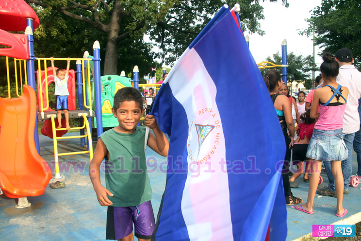 Niñez disfruta en paz y tranquilidad de alegres fiestas en parques de Managua