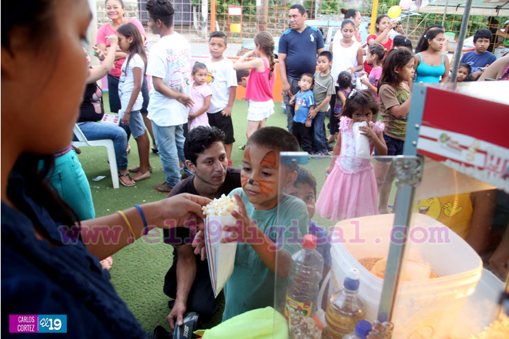 Niñez disfruta en paz y tranquilidad de alegres fiestas en parques de Managua
