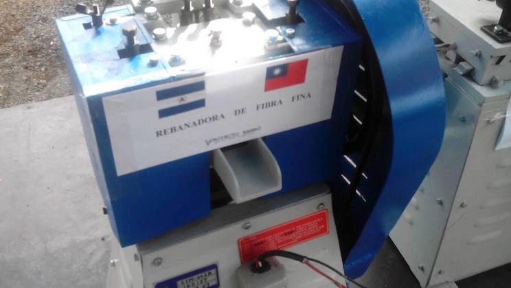 China Taiwán entrega maquinarias a Nicaragua para un mejor y rápido procesamiento del Bambú