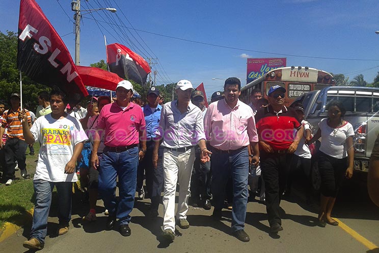 Tipitapa desbordada en apoyo al Comandante Daniel y la Compañera Rosario