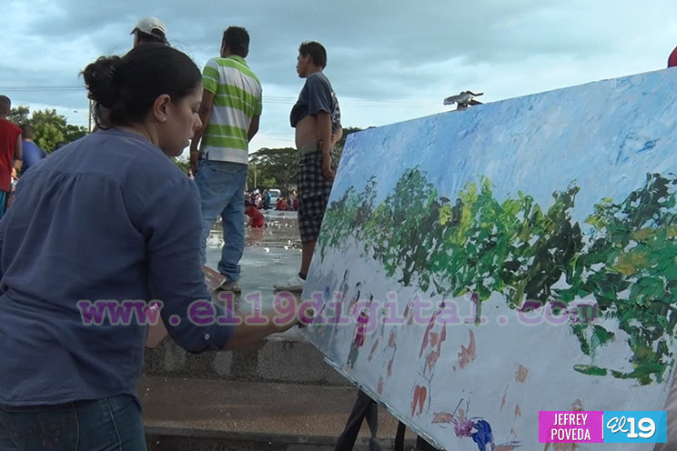 El arte también se instaló en la Plaza 22 de Agosto