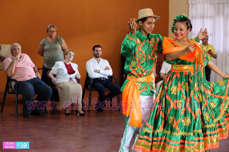 Tradiciones culturales de Masaya y Granada fueron conocidas por Ministra de Salud de Rusia