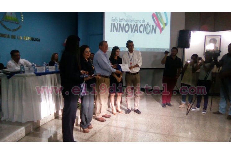 Premian a jóvenes que participaron en Rally Latinoamericano a la Innovación 2016