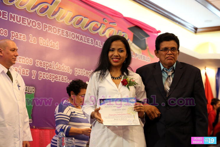 Nuevos médicos nicaragüenses fortalecerán Sistema de Salud Pública