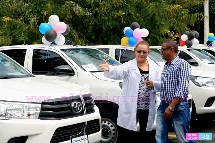 Gobierno Sandinista fortalece unidades de salud del país con la entrega de medios de transporte
