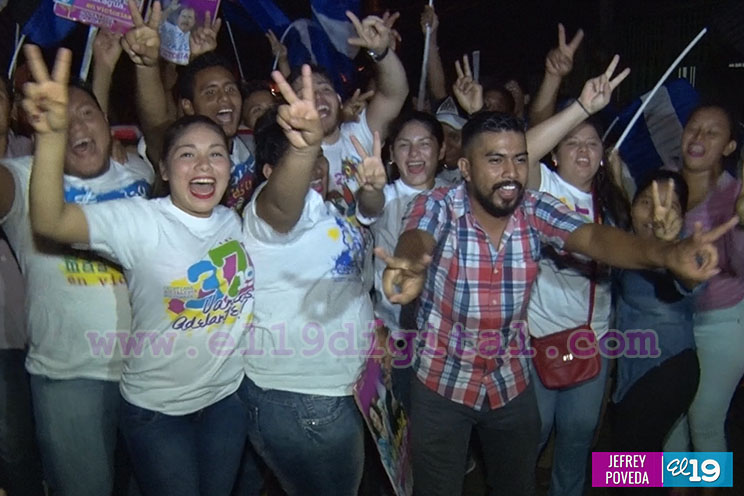 Caminan hacia las nuevas victorias, ratificando apoyo a Daniel y Rosario el próximo 6 de noviembre