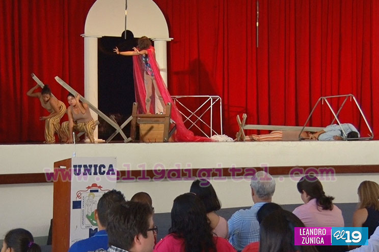 UNICA vive su XIV Festival del Teatro