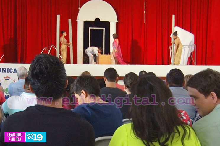 UNICA vive su XIV Festival del Teatro