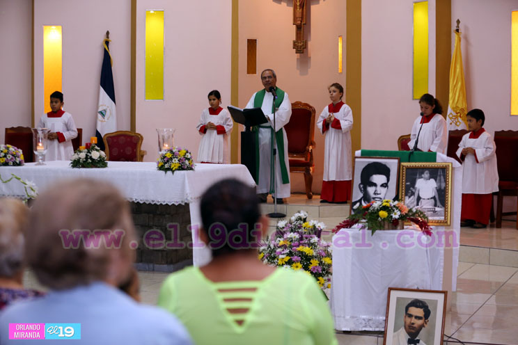 Misa por héroes y mártires de Raití-Bocay