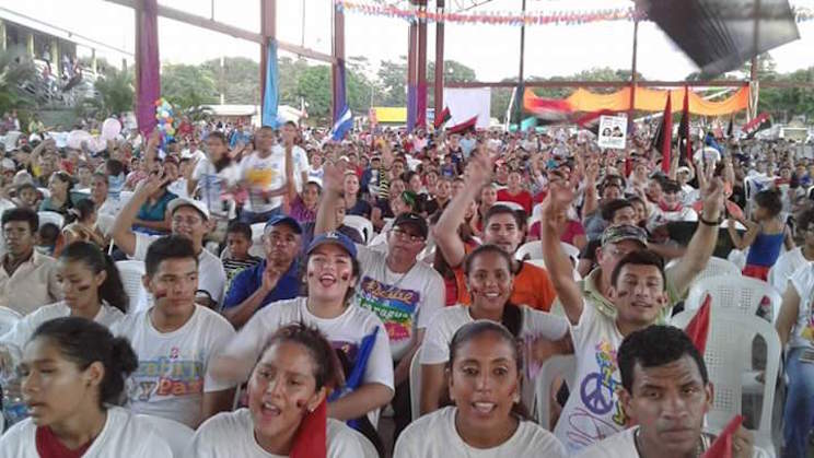 Juigalpa camina con Amor reafirmando a Daniel y Rosario