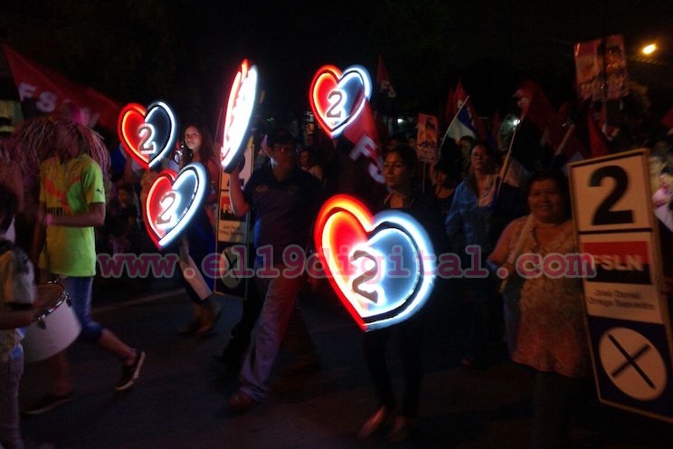 La Caminata de la Victoria enciende los corazones del Amor, la Paz y la Alegría ratificando a Daniel y Rosario