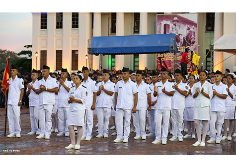 Daniel y Rosario presiden acto en saludo al 34 aniversario del Cuerpo Médico Militar