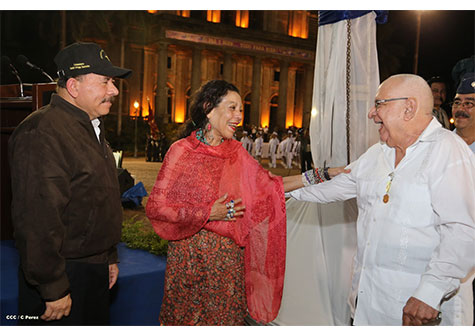 Daniel y Rosario presiden acto en saludo al 34 aniversario del Cuerpo Médico Militar