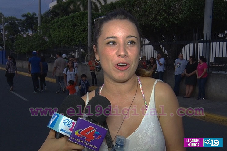 La cultura nicaragüense recorre la Avenida de Bolívar a Chávez