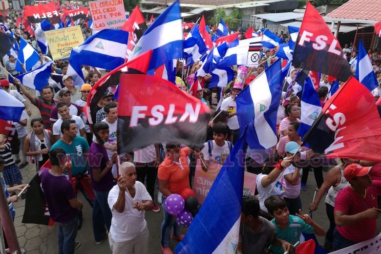 Se agitan las banderas de la Paz y la Alegría en San Rafael del Sur en respaldo a Daniel y Rosario