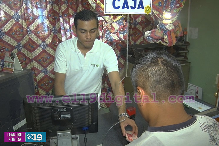 Pago adelantado permitirá a los trabajadores agilizar las compras de la temporada navideña