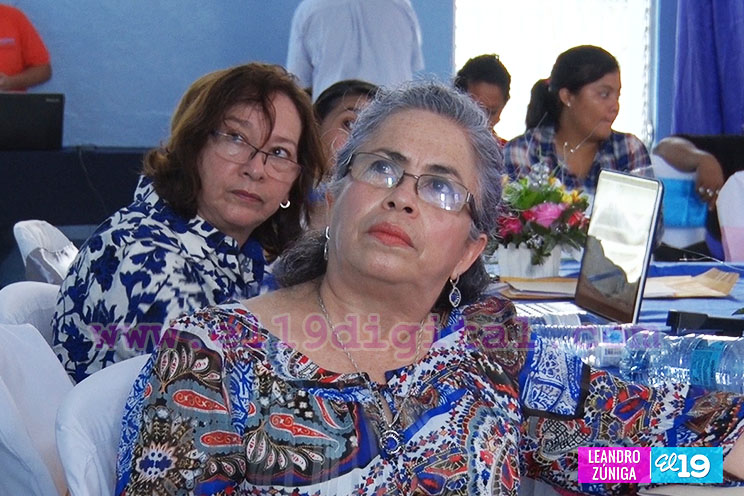 Estudiantes de las Escuelas Normales presentan proyectos para mejorar el aprendizaje en la Educación Primaria
