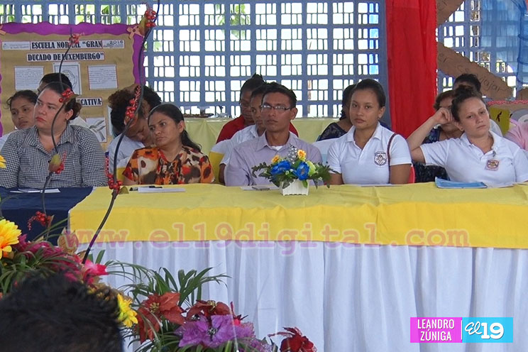 Estudiantes de las Escuelas Normales presentan proyectos para mejorar el aprendizaje en la Educación Primaria