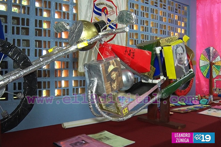 Estudiantes de las Escuelas Normales presentan proyectos para mejorar el aprendizaje en la Educación Primaria