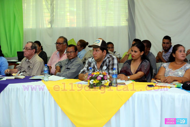 Gobierno y productores trabajan por una producción porcina amigable con el medio ambiente