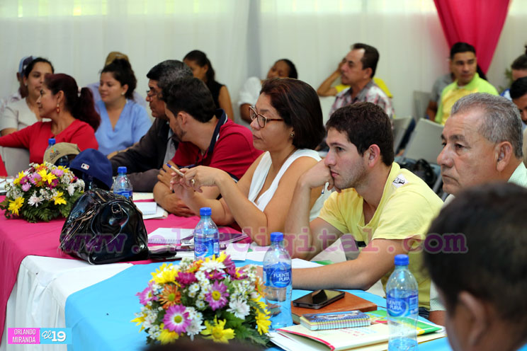 Gobierno y productores trabajan por una producción porcina amigable con el medio ambiente