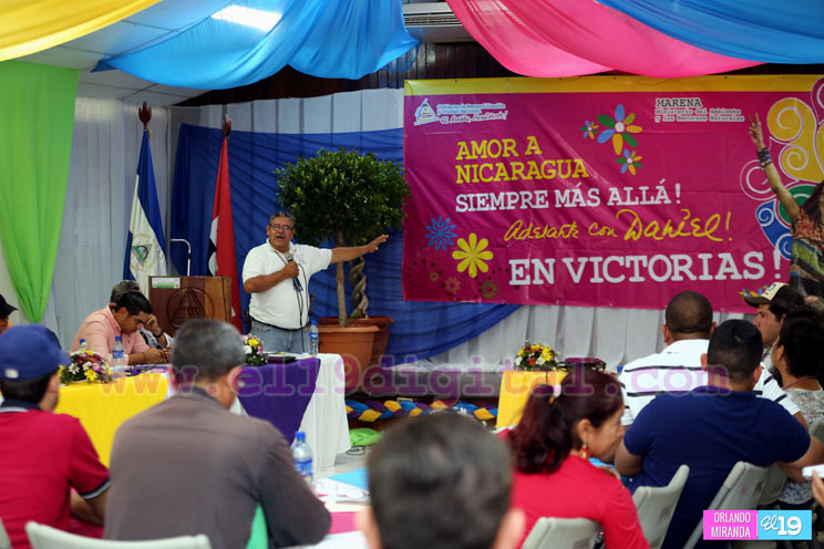 Gobierno y productores trabajan por una producción porcina amigable con el medio ambiente