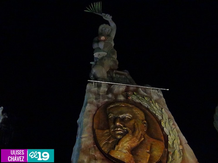 Inauguran monumento en conmemoración al Centenario del Paso a la Inmortalidad de Rubén Darío en Granada 