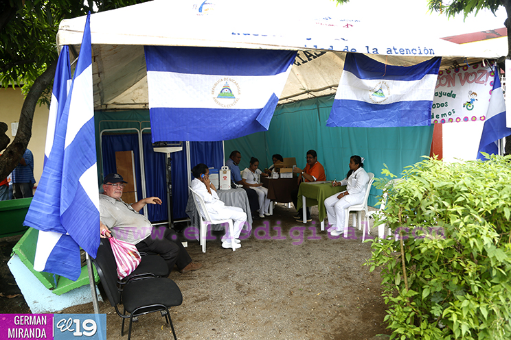 Instalan puestos médicos en cementerios de Managua