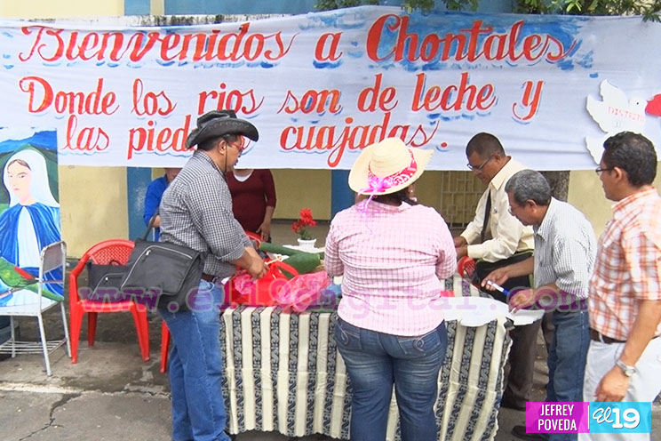 Colegios de Managua realizan festival gastronómico