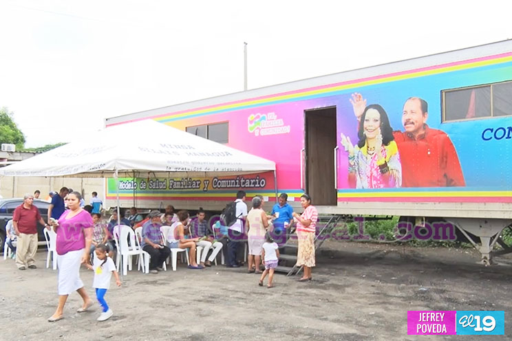 La salud llega con ferias y clínicas móviles a toda la población